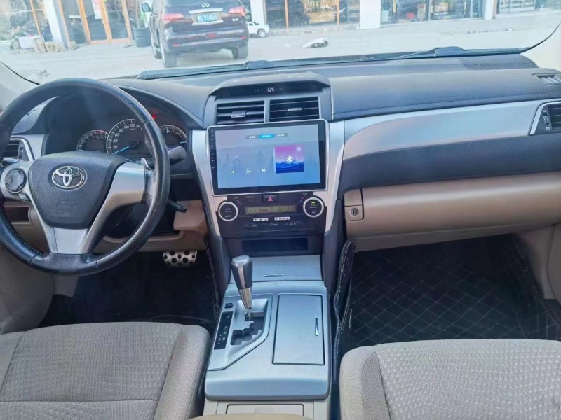 邯郸13年丰田凯美瑞4