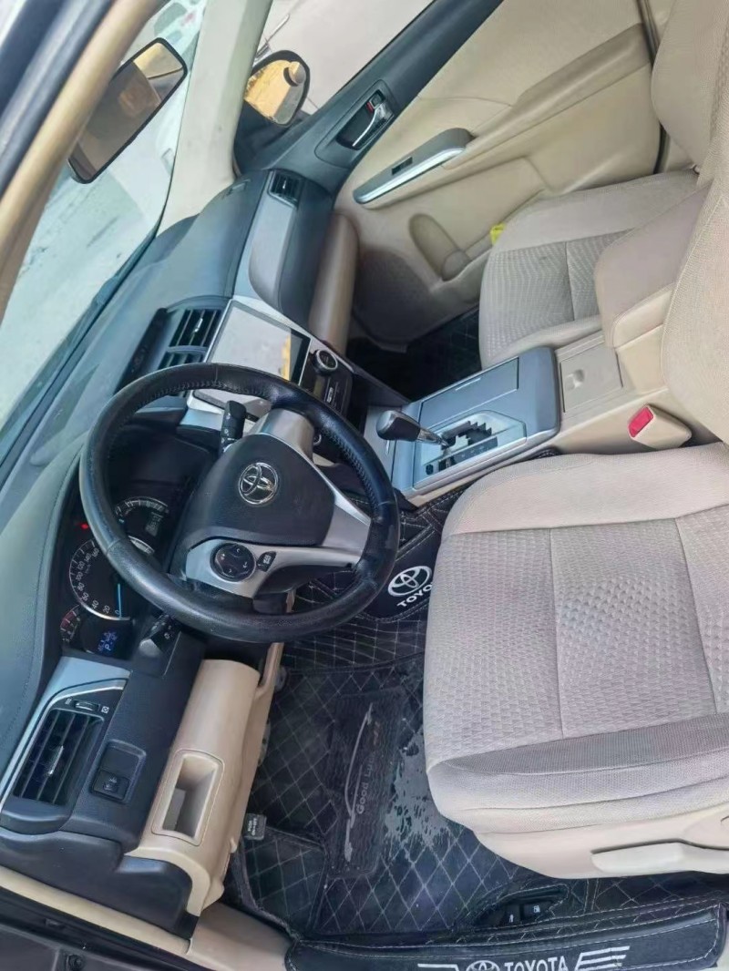 邯郸13年丰田凯美瑞6