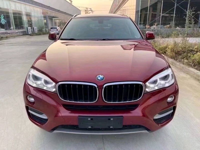 济南15年宝马X69