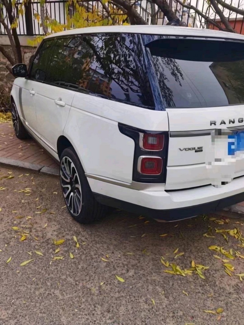 石家庄19年路虎揽胜行政3