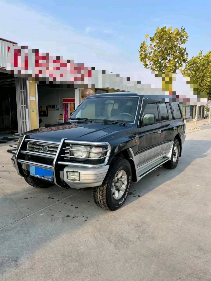 淄博12年獵豹汽車黑金剛7