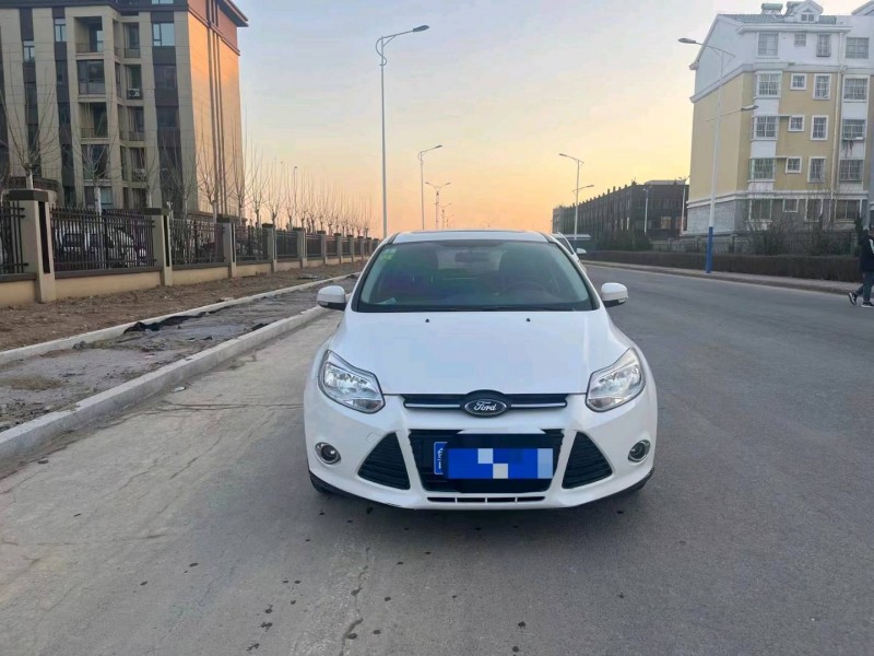 济南15年福特福克斯1