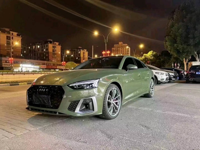 成都22年奥迪A54