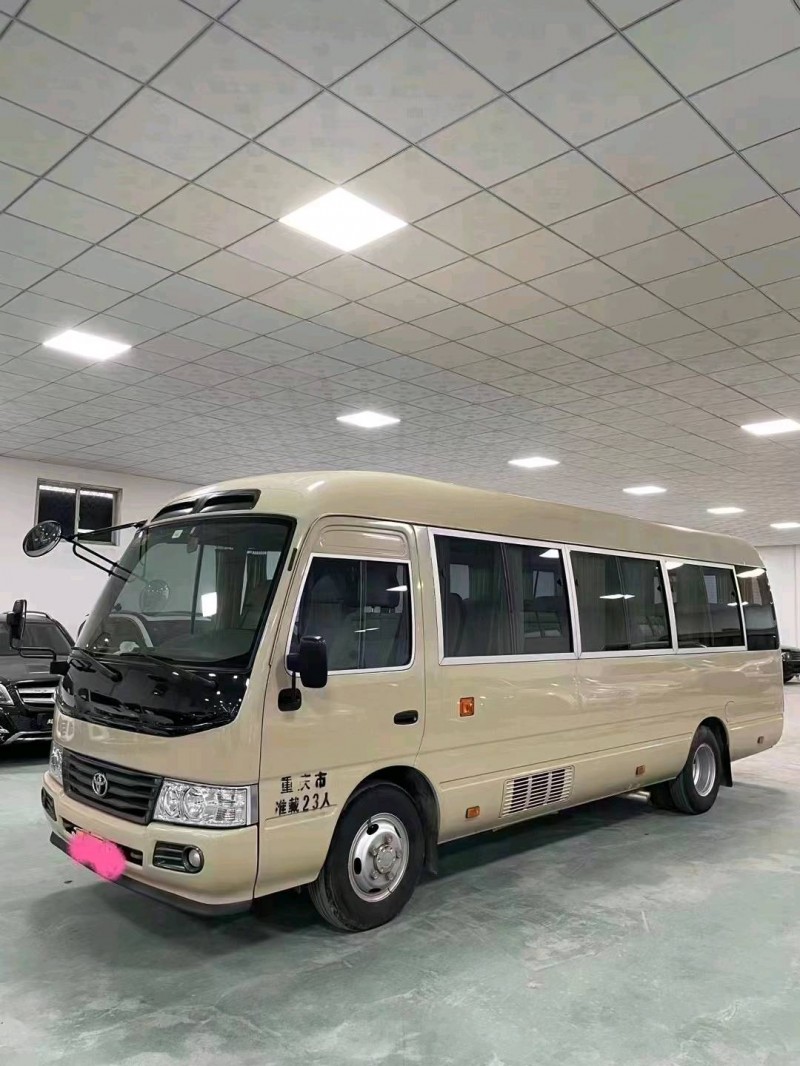 廊坊16年丰田考斯特8