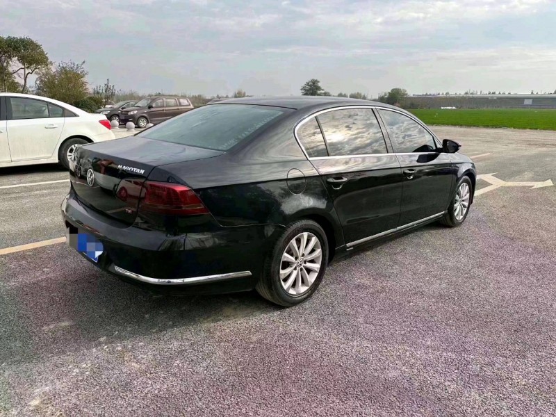 邯郸14年大众迈腾4