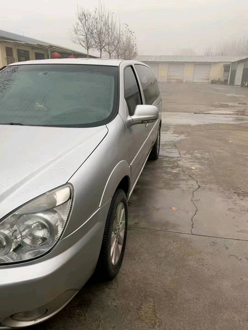 枣庄16年别克GL87