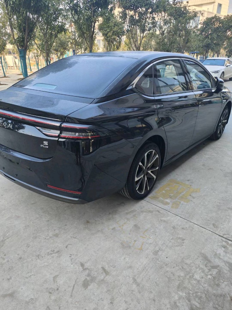 宜昌23年传祺埃安3