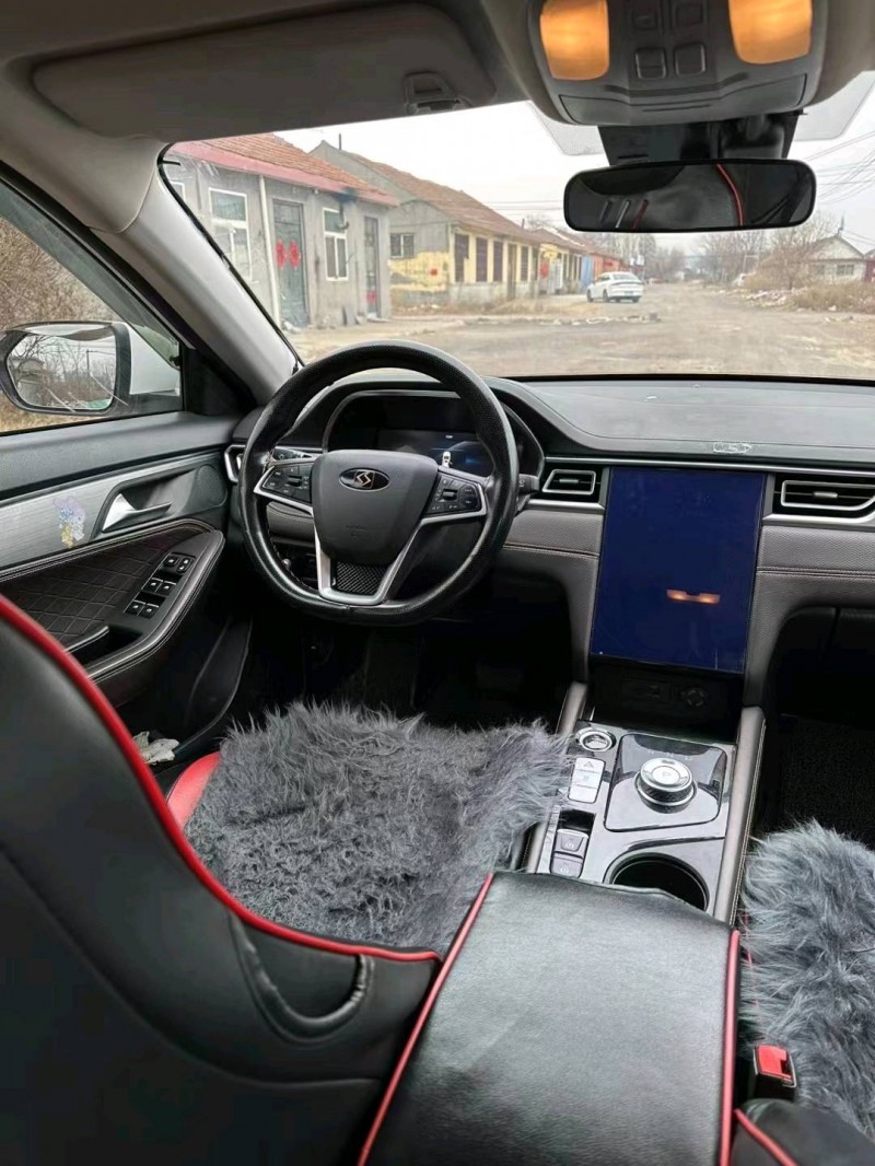 潍坊21年江淮思皓4