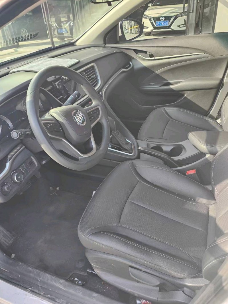 宜昌22年别克英朗6