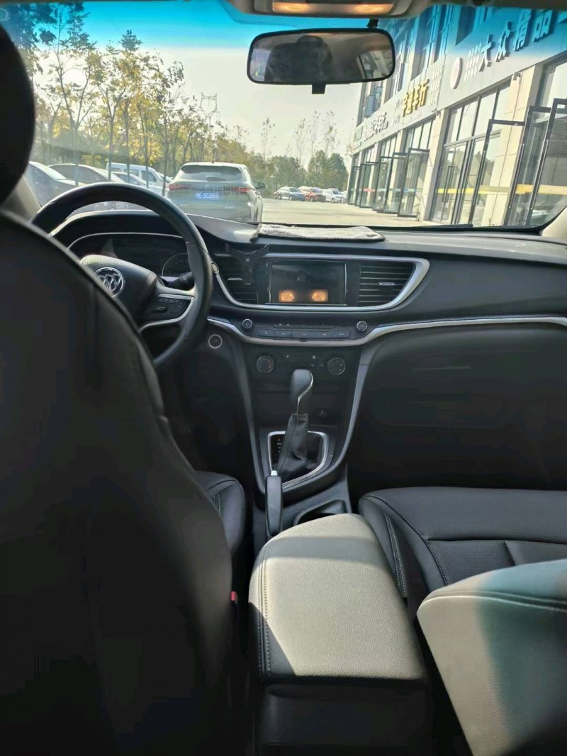 宜昌22年别克英朗2