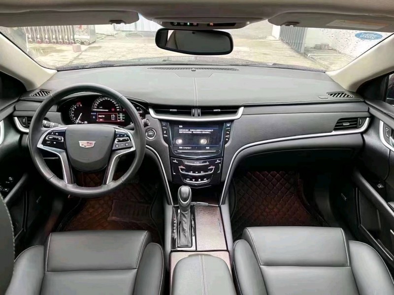 宜昌20年凯迪拉克XTS8