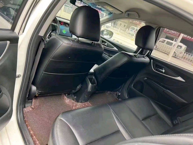 宜昌18年本田凌派6