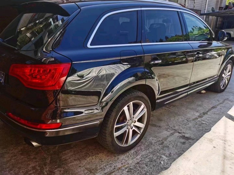 宜昌14年奥迪Q73