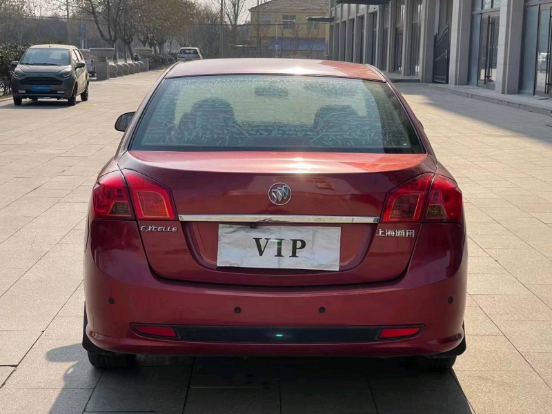 青岛14年别克凯越5