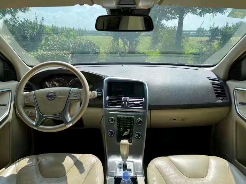 宜春12年沃尔沃XC606