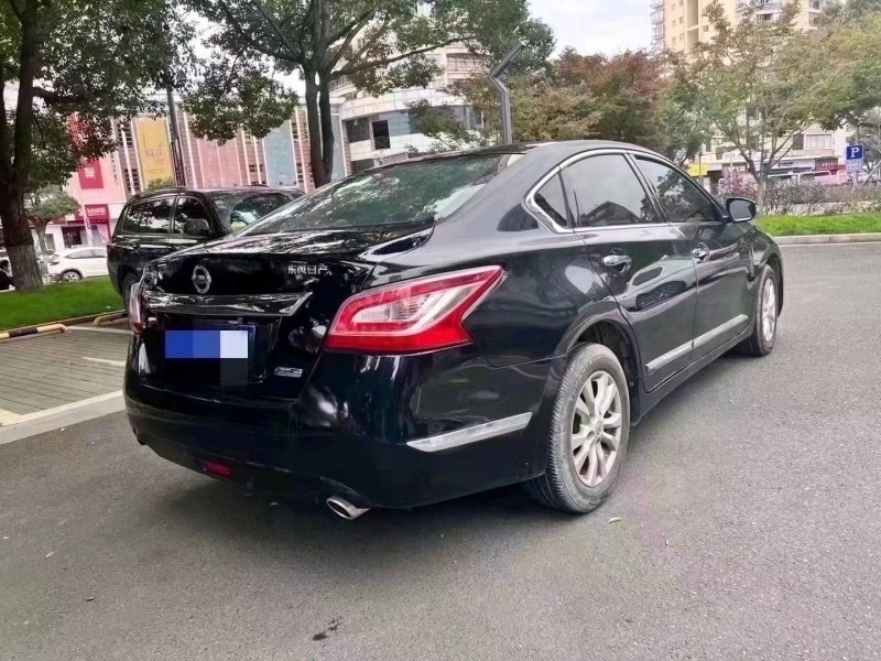 邯郸16年日产天籁7