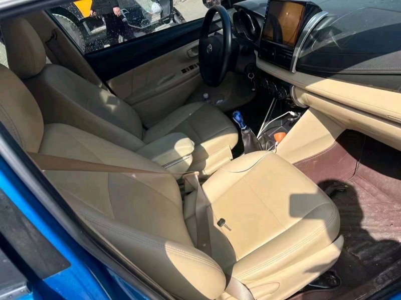 邯郸15年丰田威驰2