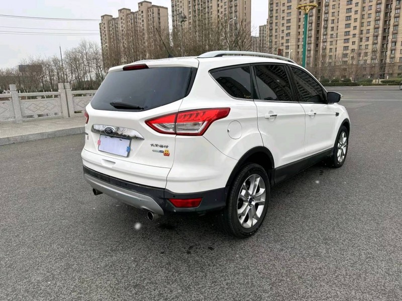 徐州13年福特翼虎4