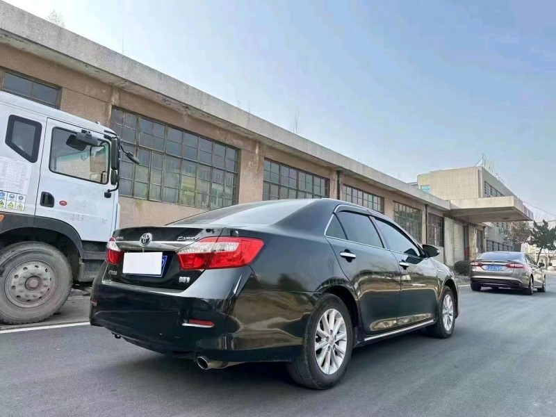 邯郸13年丰田凯美瑞6