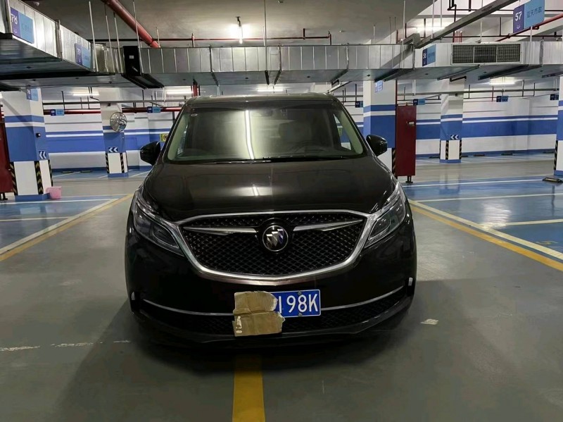 嘉兴17年别克GL81