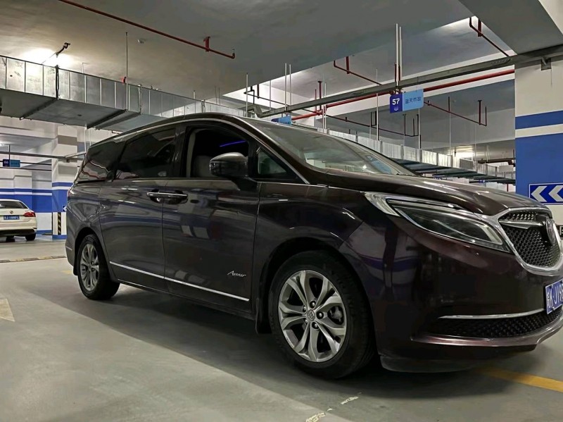 嘉兴17年别克GL82