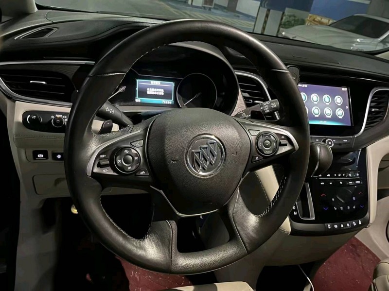 嘉兴17年别克GL89