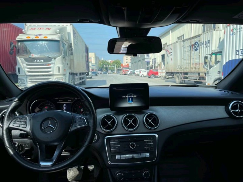 东莞17年奔驰CLA5