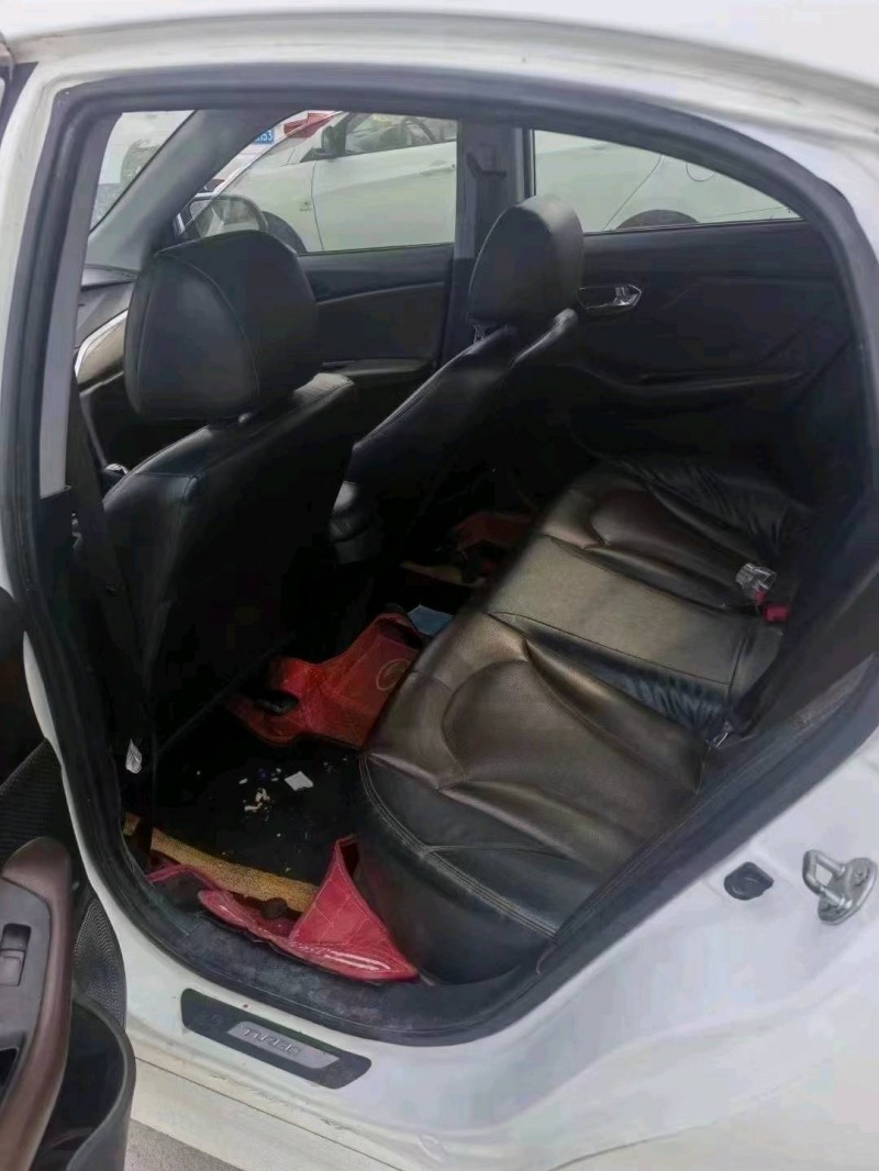 济南16年东南汽车V54