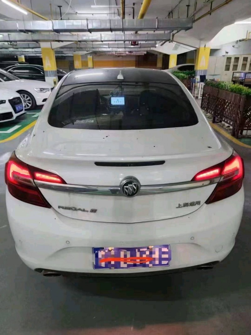 宜昌16年别克君威6