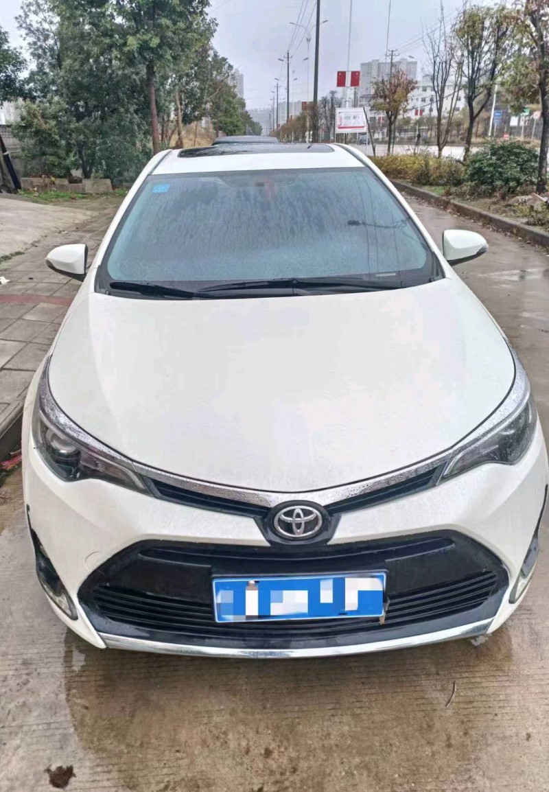 邯郸18年丰田雷凌1