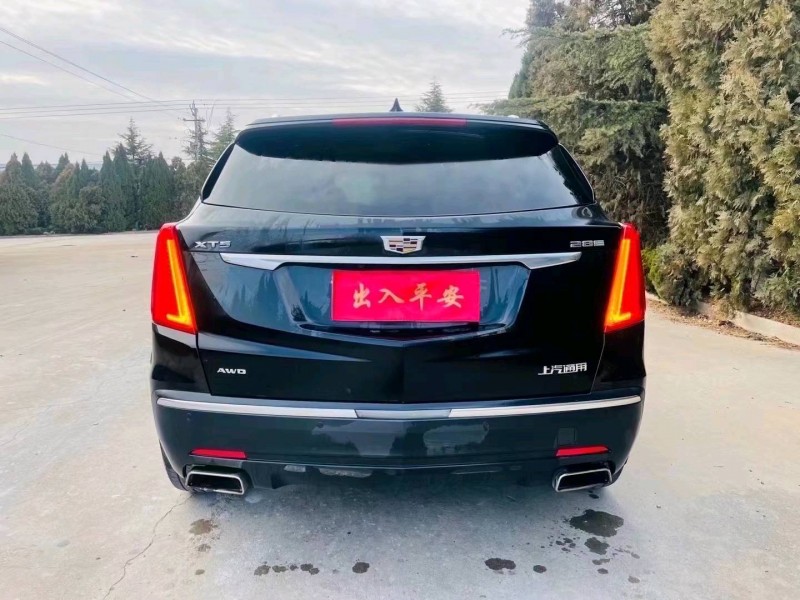 枣庄18年凯迪拉克XT53