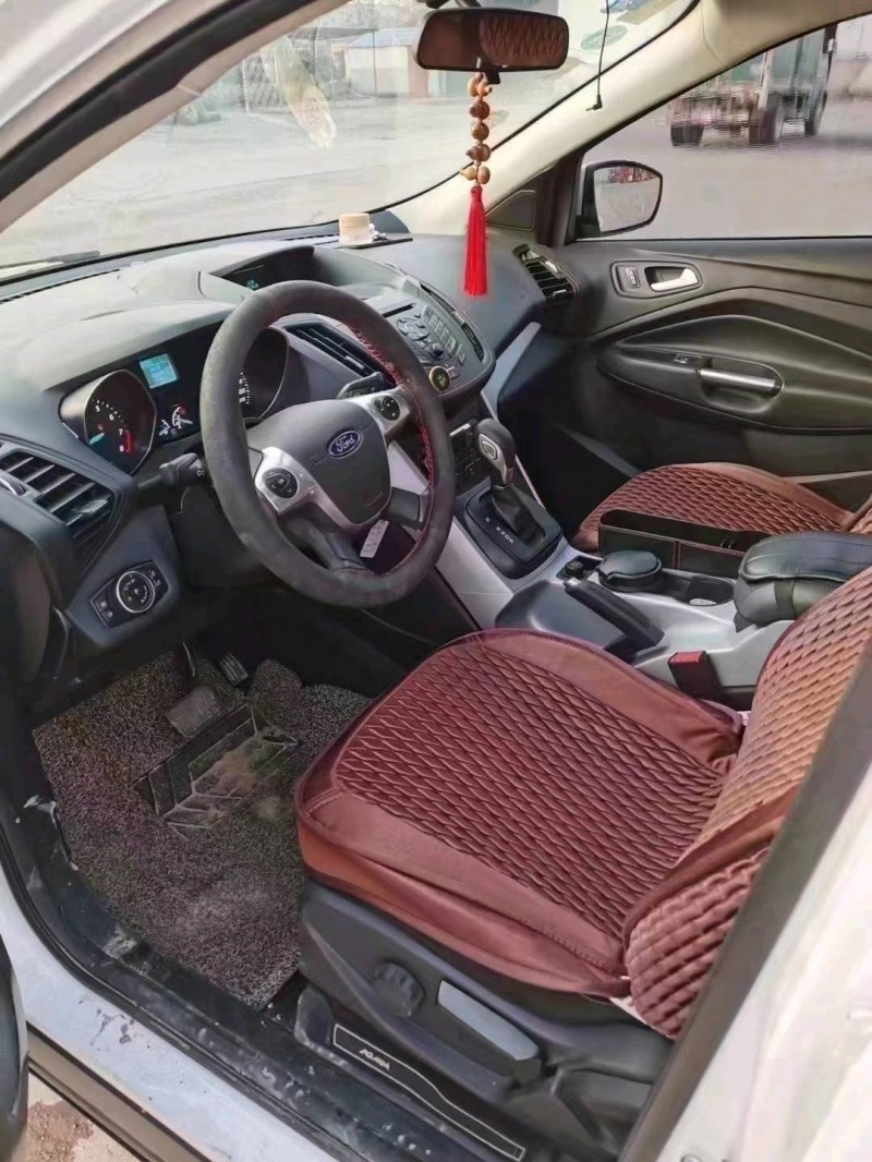 北京16年福特翼虎6