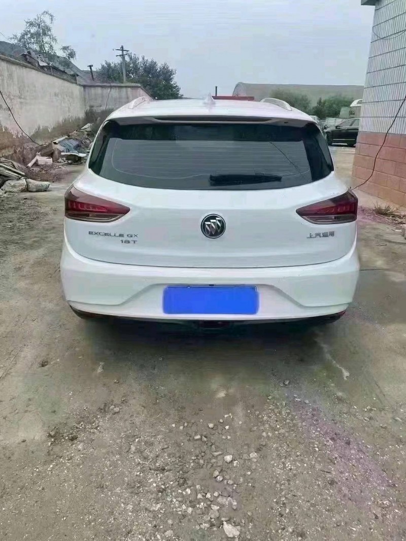 枣庄19年别克阅朗4