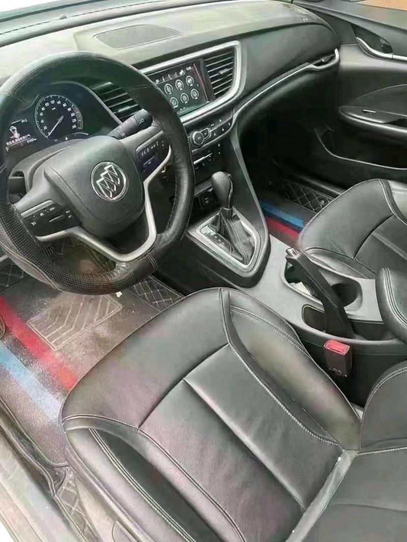 枣庄19年别克阅朗8