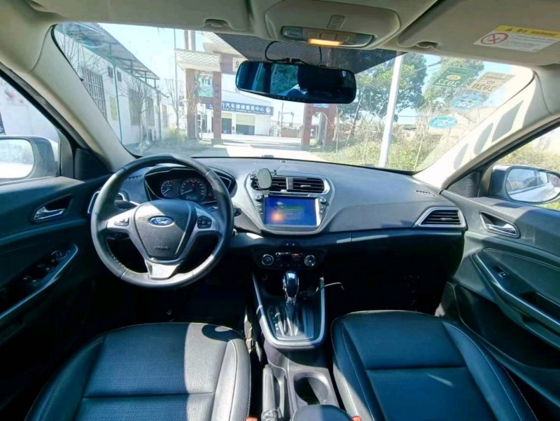 珠海18年福特福睿斯5