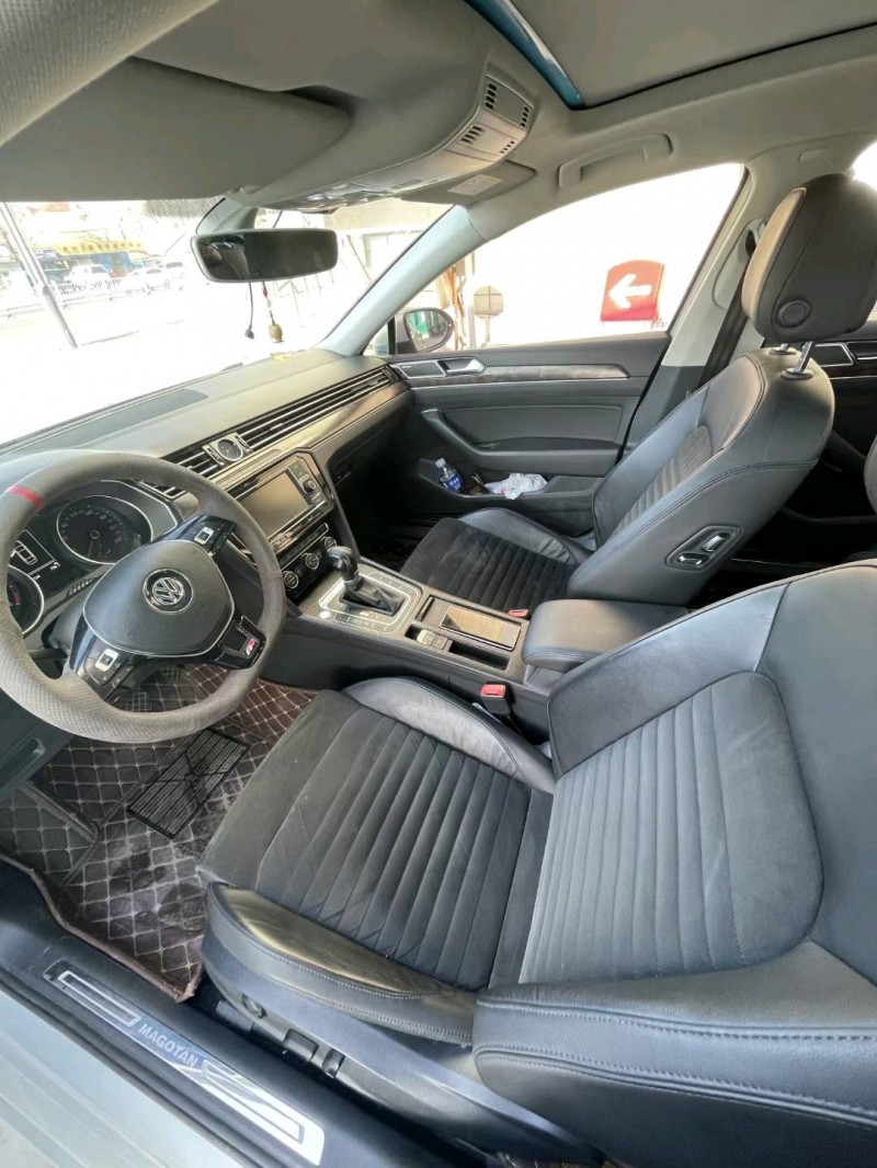 济南18年大众迈腾5