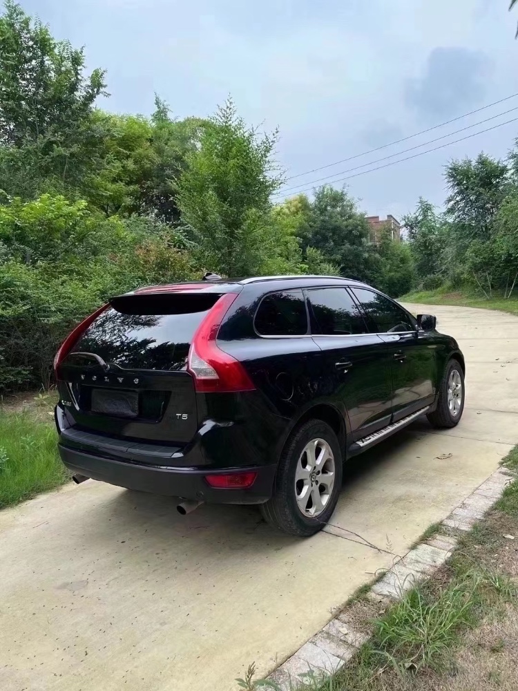 枣庄12年沃尔沃XC605