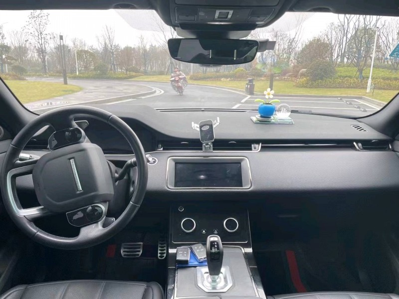 常州20年路虎揽胜极光(进口)5