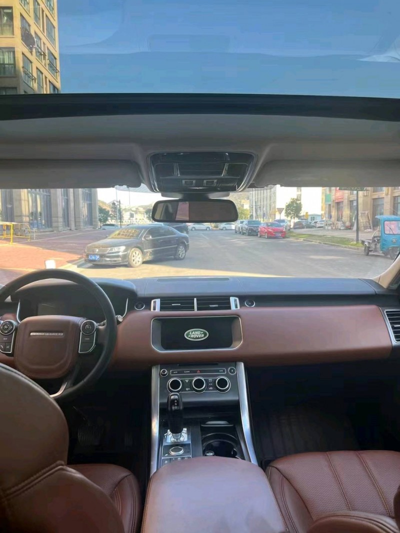 嘉兴18年路虎揽胜运动8