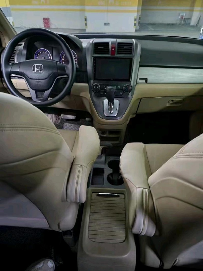 武汉11年本田CRV2