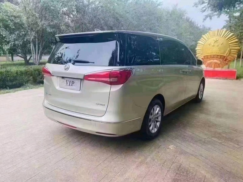 石家庄17年别克GL89