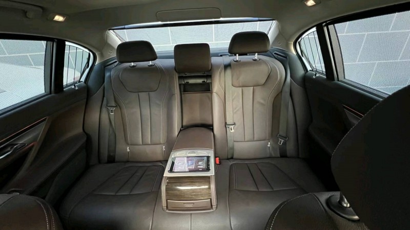 廊坊17年宝马7系5