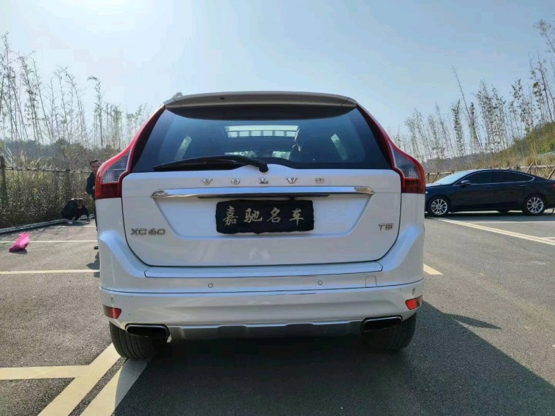 宜昌14年沃尔沃XC604
