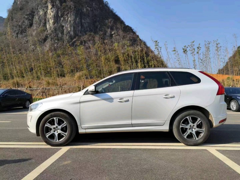 宜昌14年沃尔沃XC603