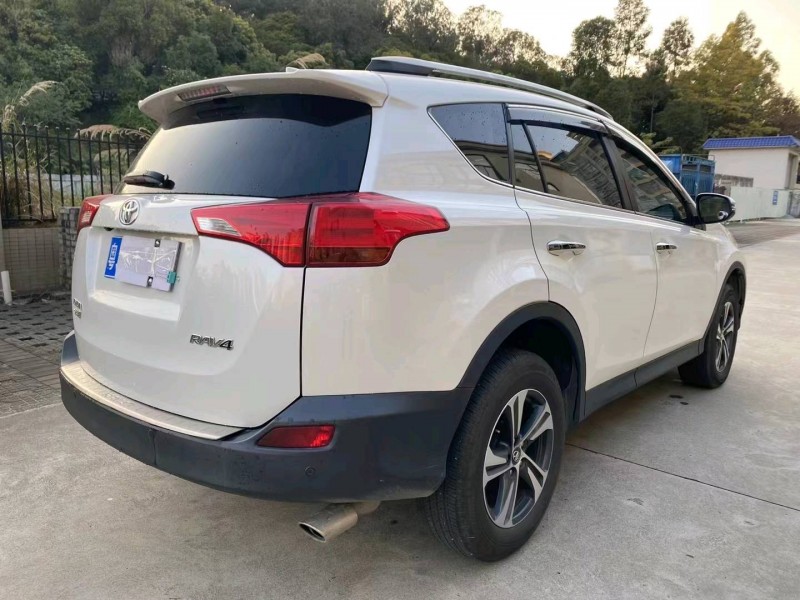 珠海16年丰田RAV4荣放5