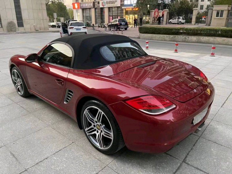枣庄13年保时捷Boxster9