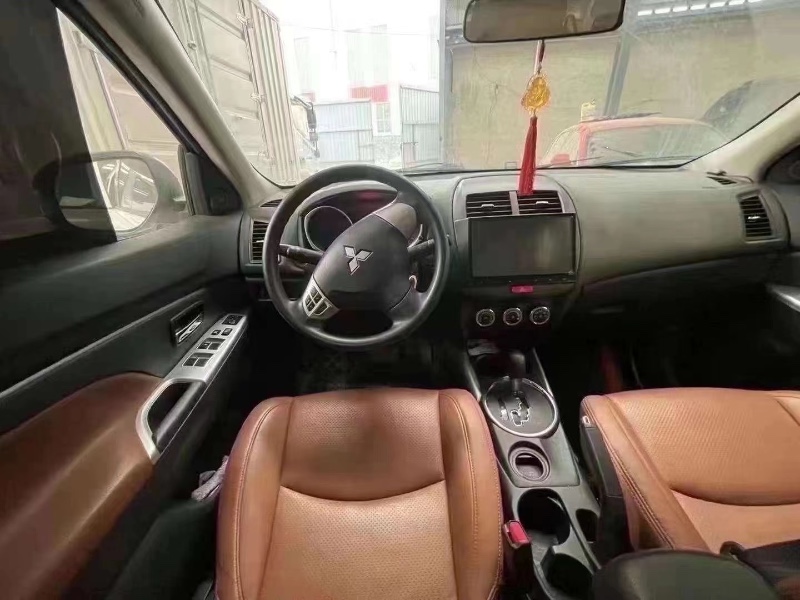 济南17年三菱ASX劲炫(进口)6