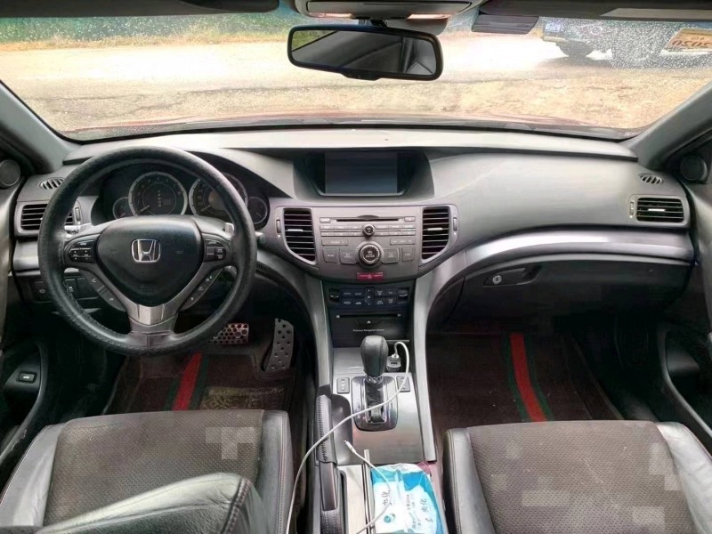 北京13年本田思铂睿6