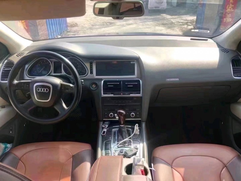 北京09年奥迪Q74