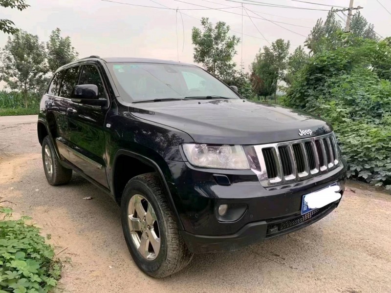 北京11年Jeep大切诺基2